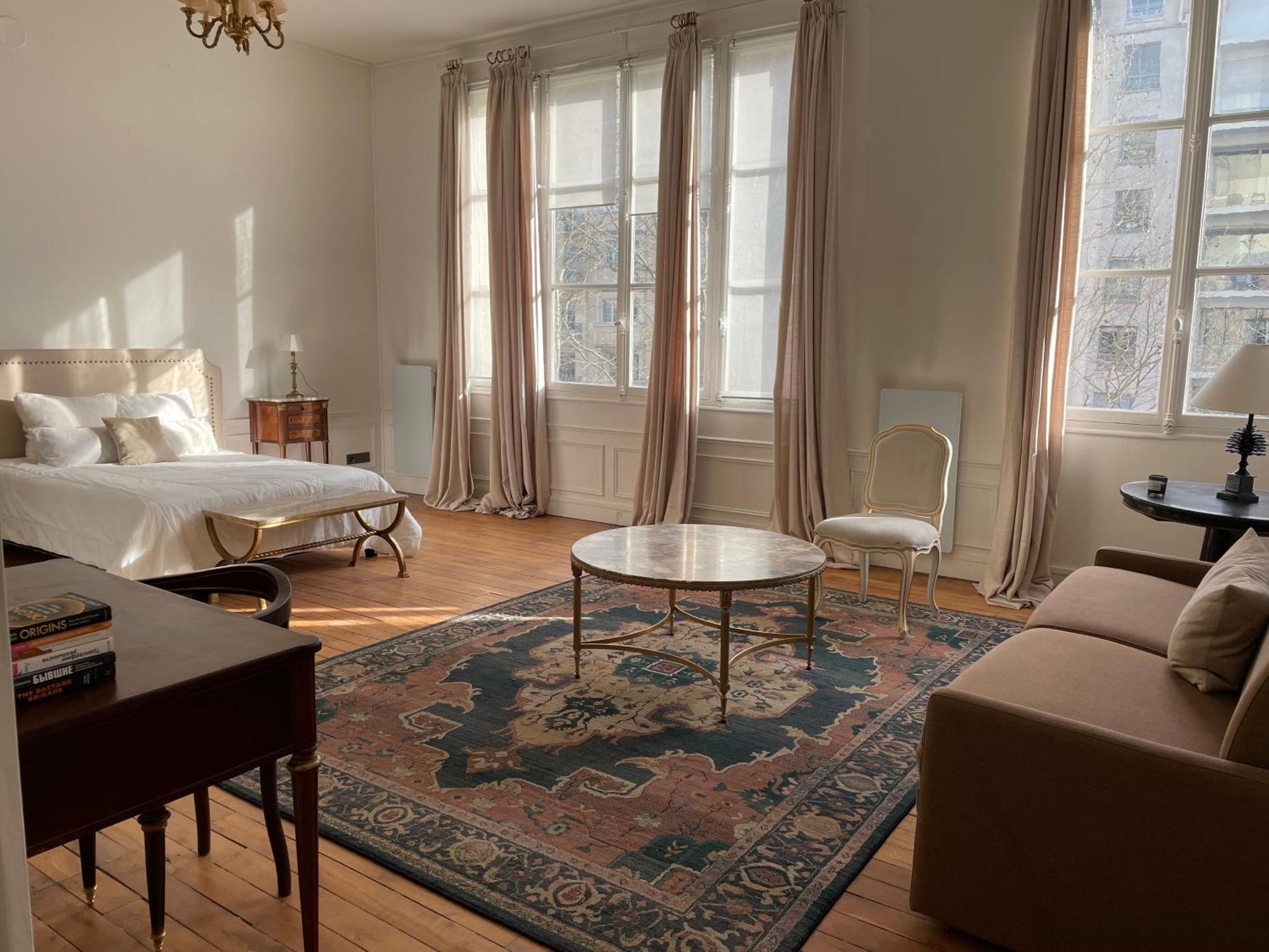 7eme Invalides/ Tour Eiffel 1er Etage Appartamento *